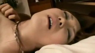 张碧晨即使射精，也要继续抽插哦