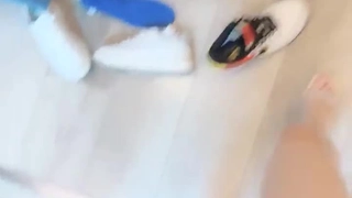 啊轻点灬大ji巴太粗太女女直播【真实性爱教学】-实战教你如何在国外约炮妹子！1