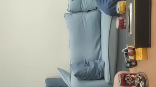 小说流氓师表极品渔网袜cos兔女郎美脚足交帮你撸鸡吧，想被这脚踩吗？完整购买