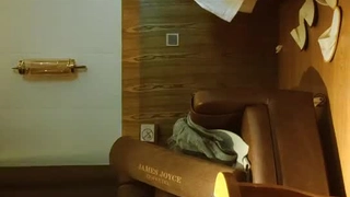 我的丑爹办公室里被领导欺负