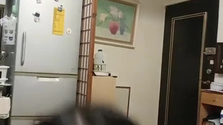 小女友第一次3P被陌生男人玩的激情似火