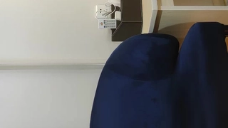 黑人男子的棕色大鸡巴惊喜
